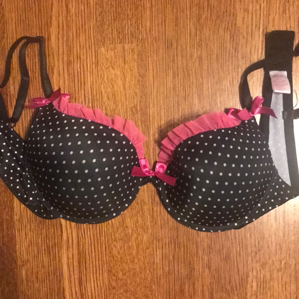 Cute polka dot bra 36C